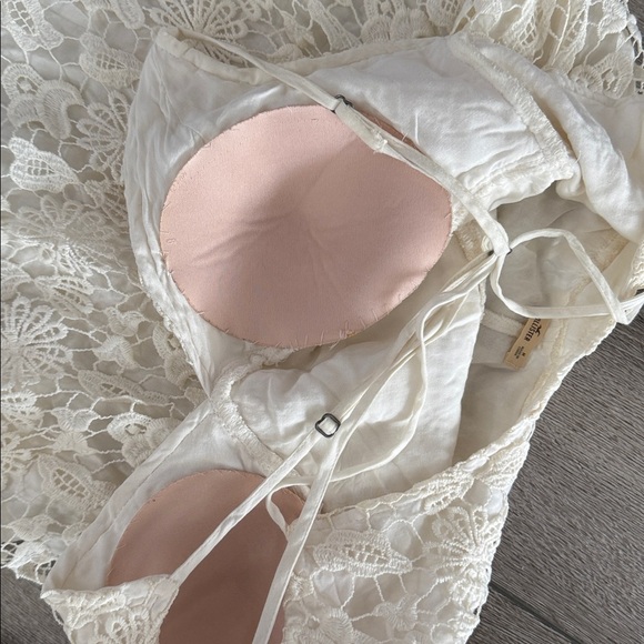 Hollister, White crochet skater dress size medium - Picture 4 of 5